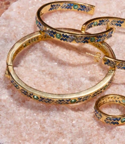 Crystal Inlay Bracelet 8 Crystal Inlay Bracelet -Karen Kane Store 885B870B BF13 4D05 83BE 39145A626311