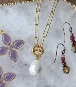 Pearl Toggle Necklace