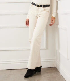 Full Length Wide-Leg Jeans